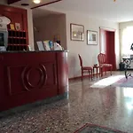 Dall'ongaro Отель Ghirano