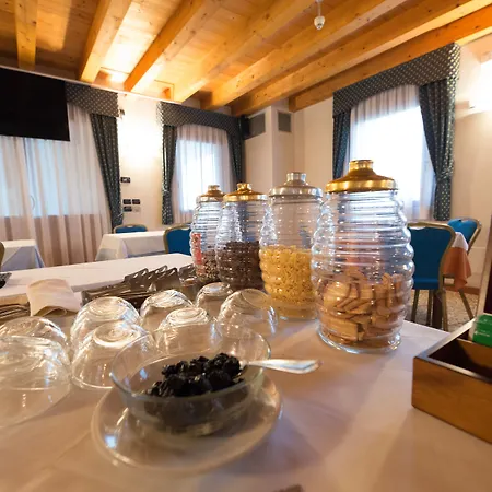Dall'ongaro Hotell 3*