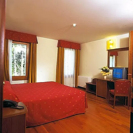 Hotel Dall'ongaro 3*
